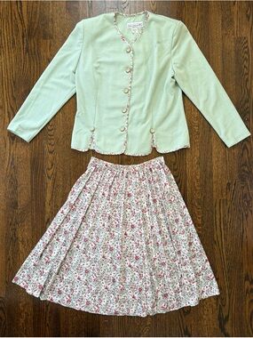 Vintage Pablo Collection Sage Green Floral 2 Piece Skirt Set Petite 12